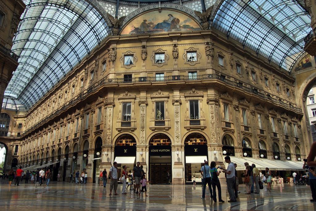 Bed+Art Milano Centrale Exterior foto